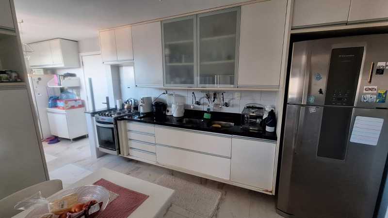 Apartamento à venda com 4 quartos, 155m² - Foto 13