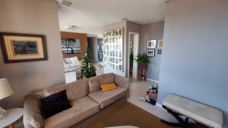 Apartamento à venda com 4 quartos, 155m² - Foto 7