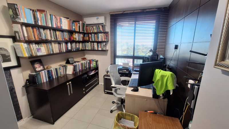 Apartamento à venda com 4 quartos, 155m² - Foto 21