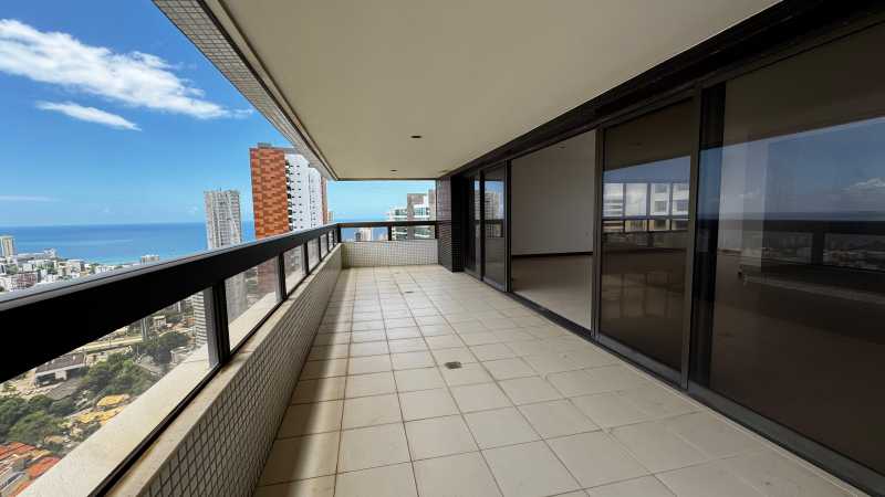 Apartamento à venda com 4 quartos, 384m² - Foto 1