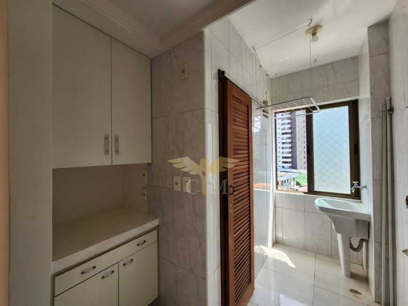 Apartamento à venda com 2 quartos, 63m² - Foto 12