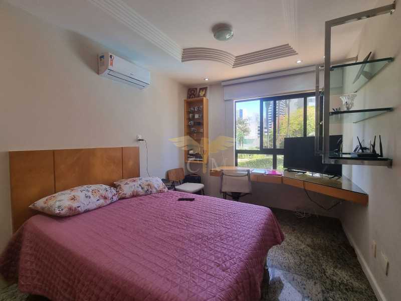 Apartamento à venda com 4 quartos, 255m² - Foto 14