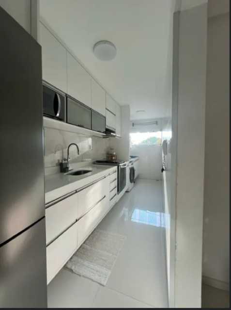 Apartamento à venda com 2 quartos, 70m² - Foto 12