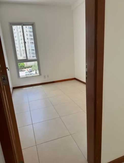 Apartamento à venda com 3 quartos, 86m² - Foto 14