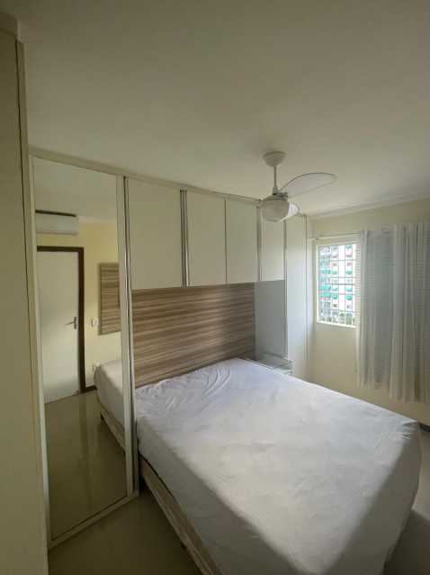 Apartamento à venda com 2 quartos, 69m² - Foto 4