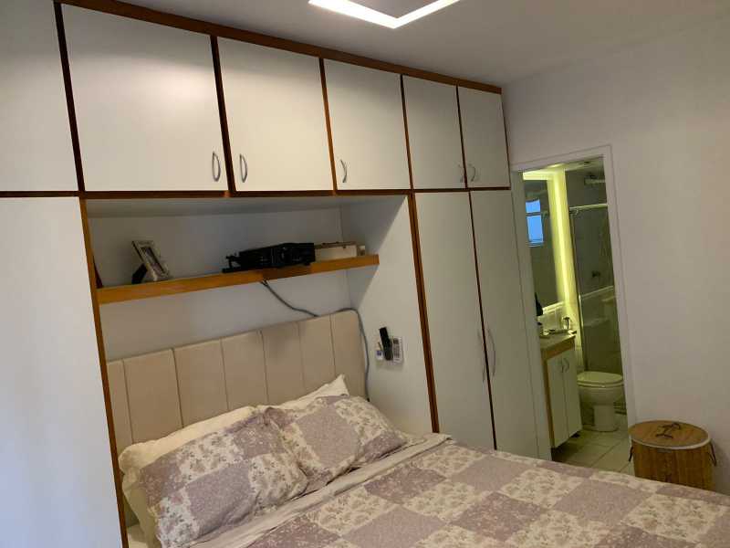 Apartamento à venda com 2 quartos, 76m² - Foto 9