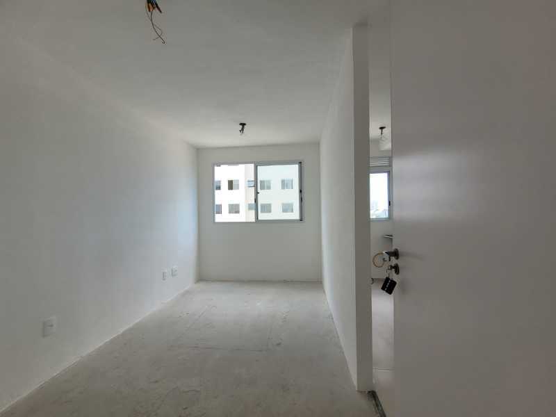 Apartamento à venda com 2 quartos, 39m² - Foto 8