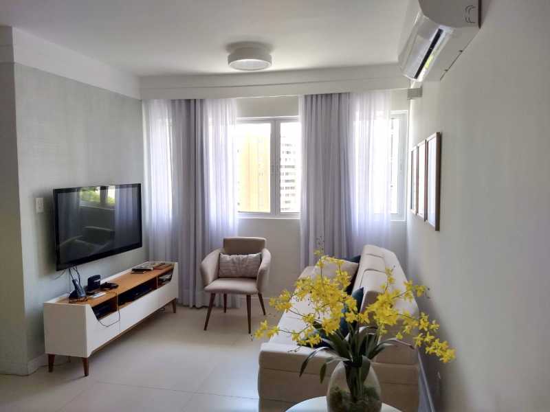 Apartamento à venda com 3 quartos, 103m² - Foto 1