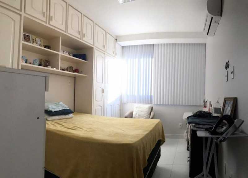 Apartamento à venda com 3 quartos, 103m² - Foto 11