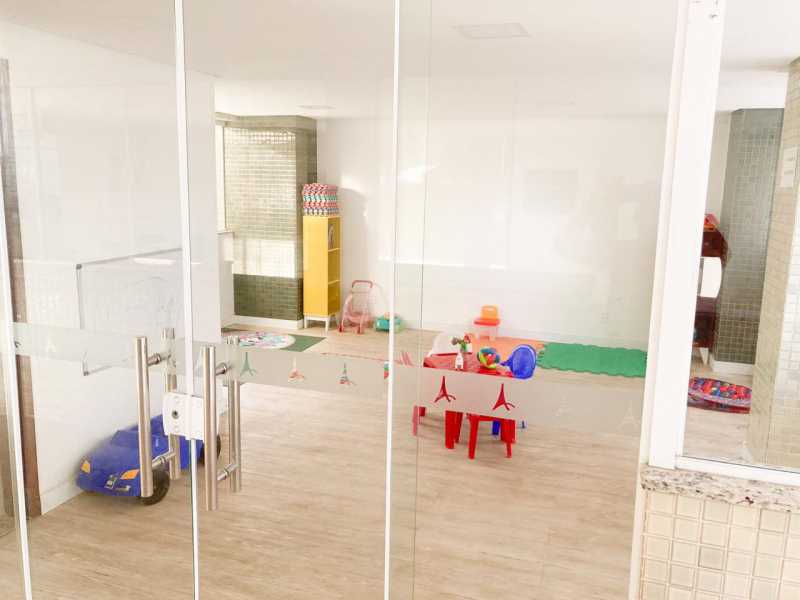 Apartamento à venda com 3 quartos, 103m² - Foto 20