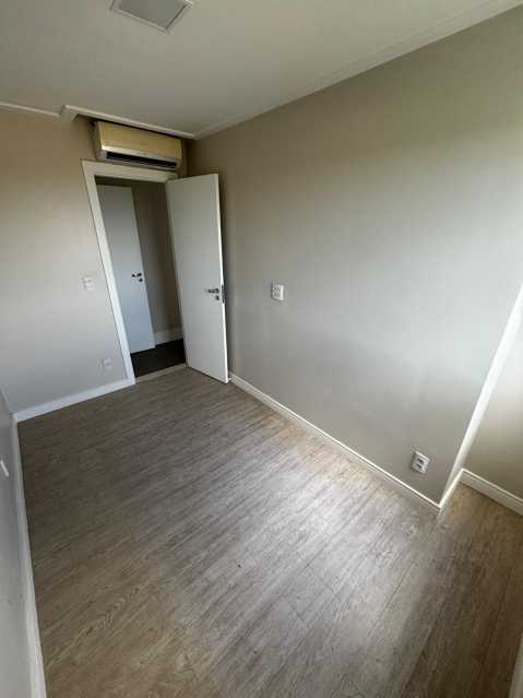 Apartamento à venda com 3 quartos, 115m² - Foto 8