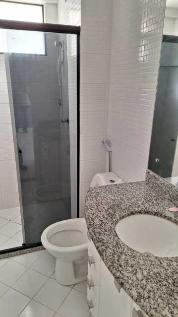 Apartamento à venda com 2 quartos, 72m² - Foto 8