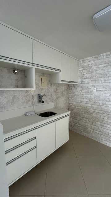 Apartamento à venda com 1 quarto, 45m² - Foto 11