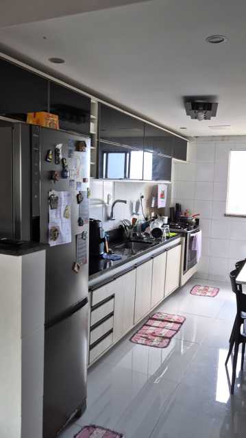 Cobertura à venda com 2 quartos, 120m² - Foto 13