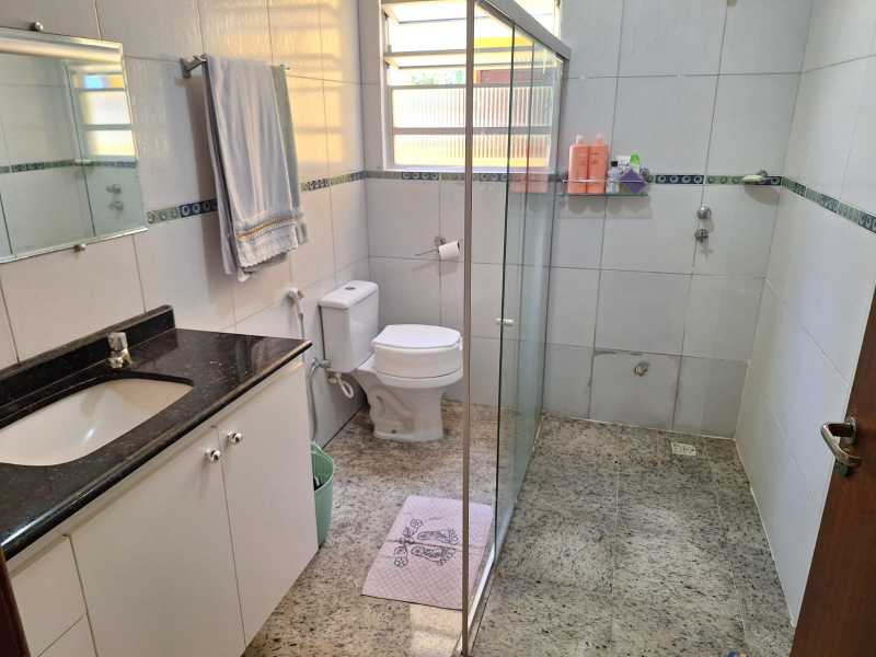 Apartamento à venda com 3 quartos, 170m² - Foto 3