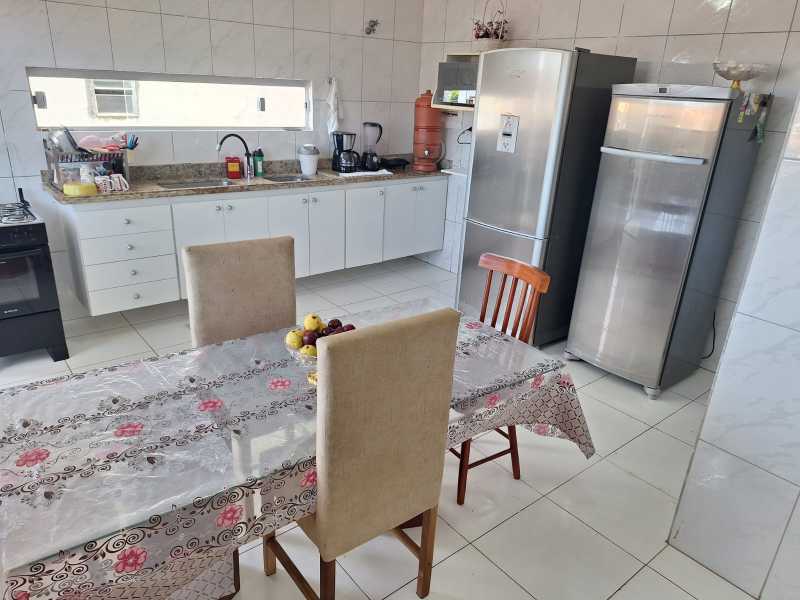 Apartamento à venda com 3 quartos, 170m² - Foto 12