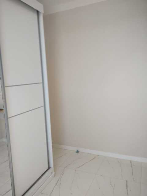 Apartamento à venda com 2 quartos, 40m² - Foto 10