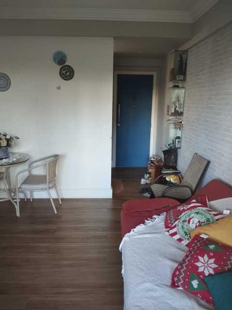 Apartamento à venda com 1 quarto, 54m² - Foto 6