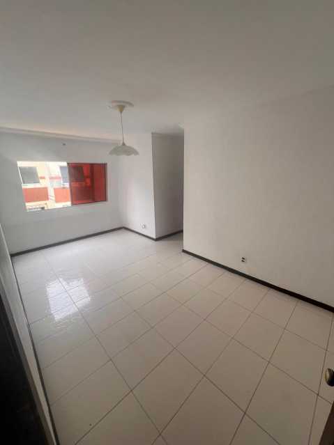 Apartamento à venda com 2 quartos, 56m² - Foto 2