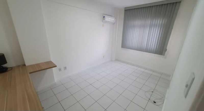 Apartamento à venda com 2 quartos, 64m² - Foto 5