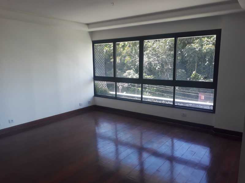 Apartamento à venda com 4 quartos, 211m² - Foto 6