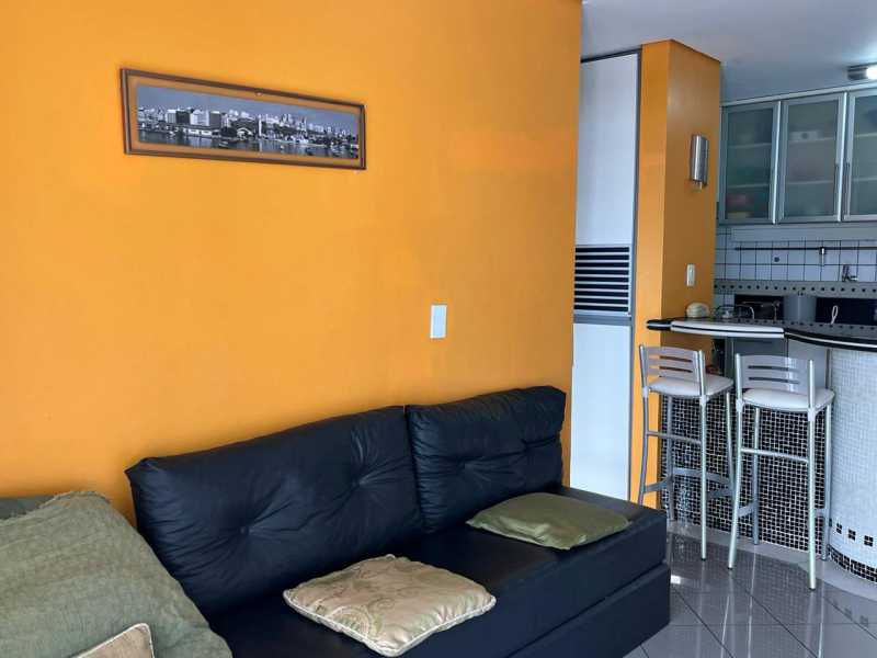 Apartamento à venda com 1 quarto, 43m² - Foto 3