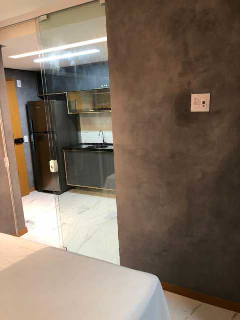 Apartamento à venda com 1 quarto, 32m² - Foto 8