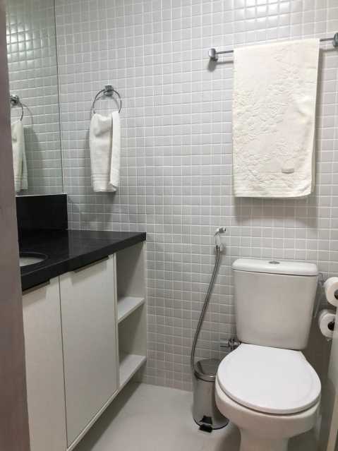 Apartamento à venda com 1 quarto, 32m² - Foto 9