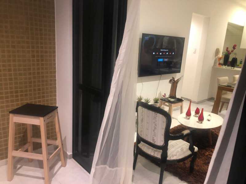 Apartamento à venda com 1 quarto, 47m² - Foto 3