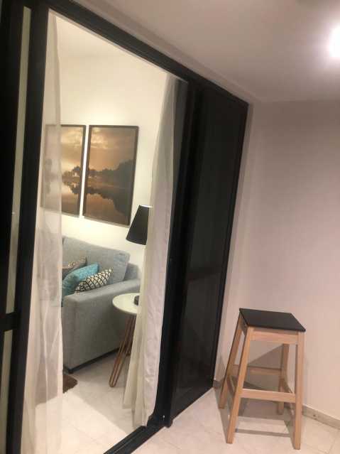 Apartamento à venda com 1 quarto, 47m² - Foto 7