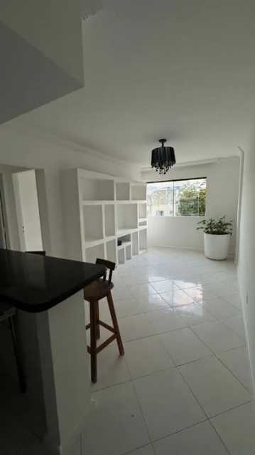 Apartamento à venda com 1 quarto, 49m² - Foto 1