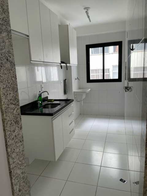 Apartamento à venda com 2 quartos, 60m² - Foto 10