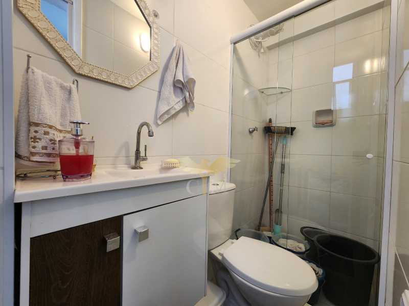 Apartamento à venda com 2 quartos, 72m² - Foto 3