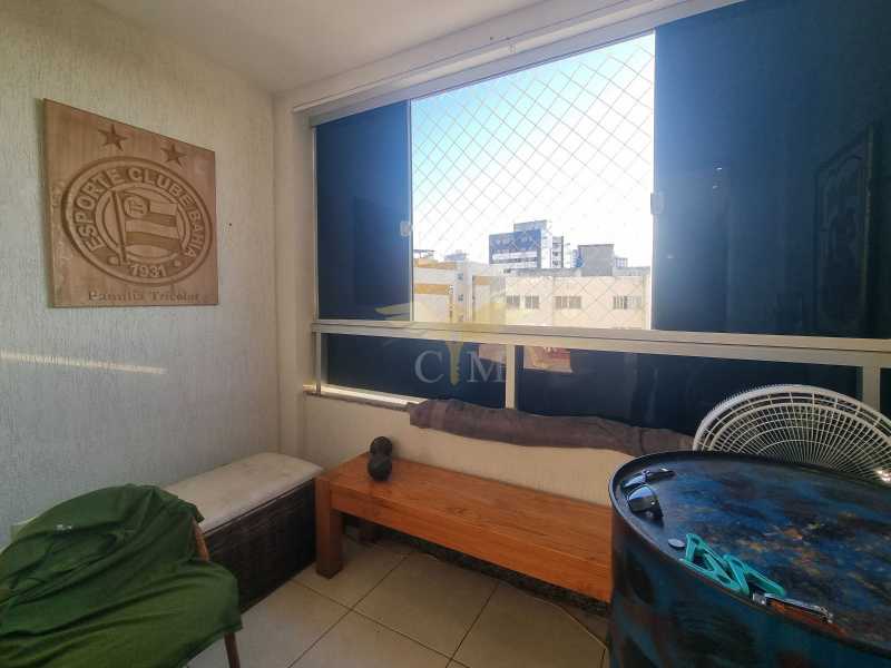 Apartamento à venda com 2 quartos, 62m² - Foto 3