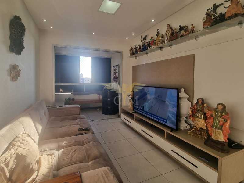 Apartamento à venda com 2 quartos, 62m² - Foto 4