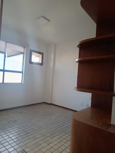 Apartamento à venda com 2 quartos, 72m² - Foto 12