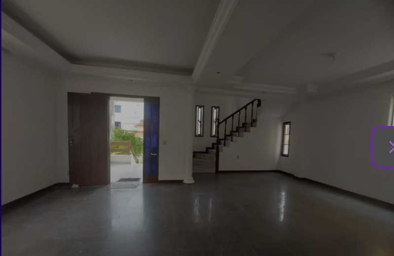 Casa à venda com 4 quartos, 224m² - Foto 2