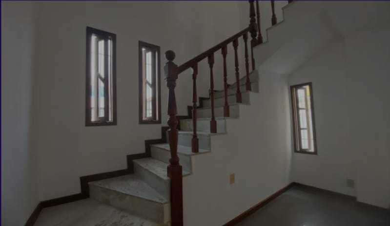 Casa à venda com 4 quartos, 224m² - Foto 13