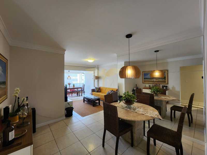 Apartamento à venda com 3 quartos, 116m² - Foto 4