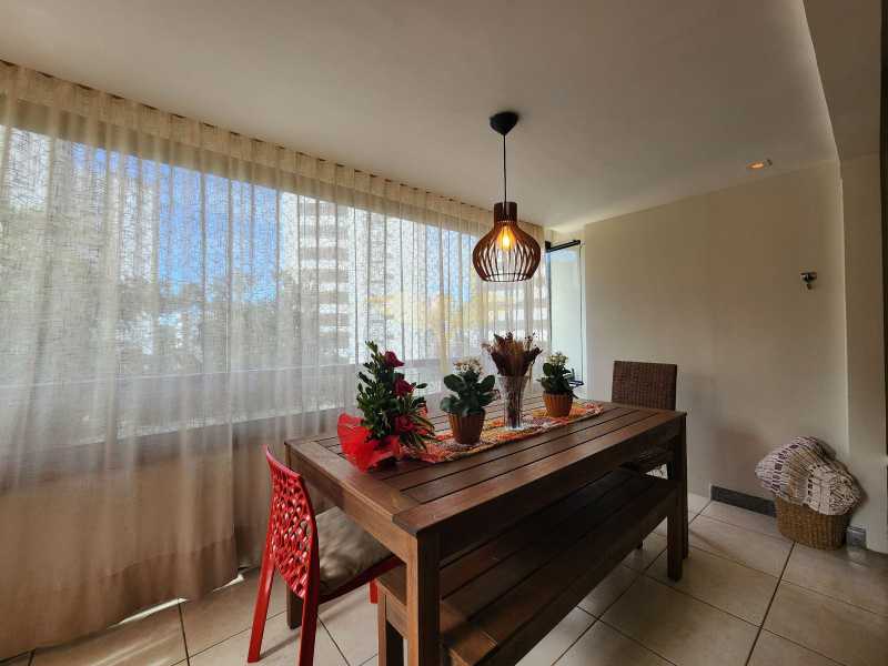 Apartamento à venda com 3 quartos, 116m² - Foto 6
