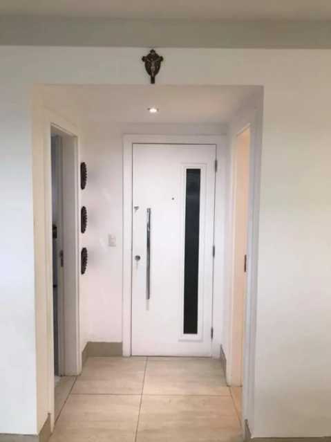 Apartamento à venda com 3 quartos, 123m² - Foto 7