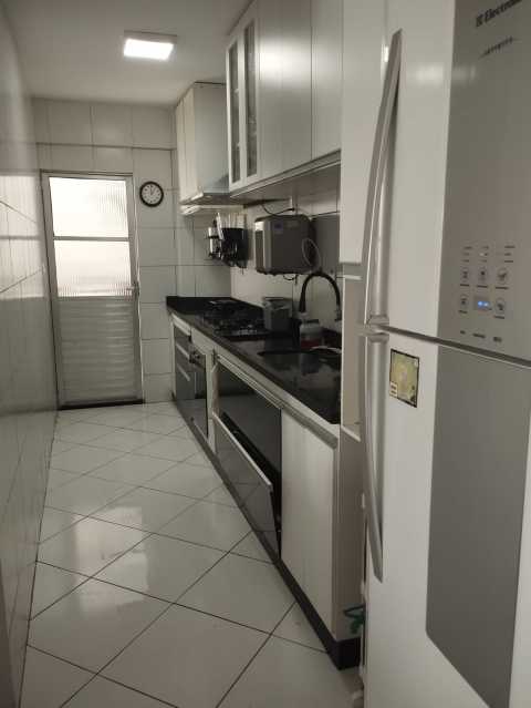 Apartamento à venda com 2 quartos, 90m² - Foto 5