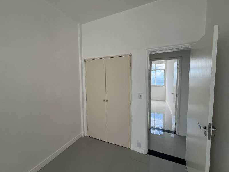 Apartamento à venda com 3 quartos, 90m² - Foto 10