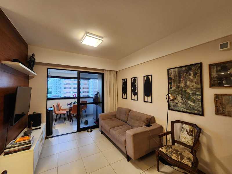 Apartamento à venda com 3 quartos, 77m² - Foto 4