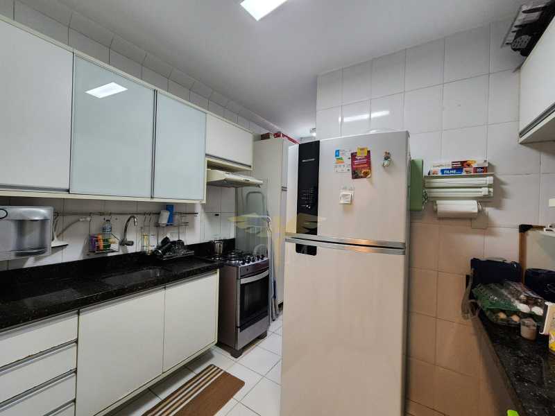 Apartamento à venda com 3 quartos, 77m² - Foto 17