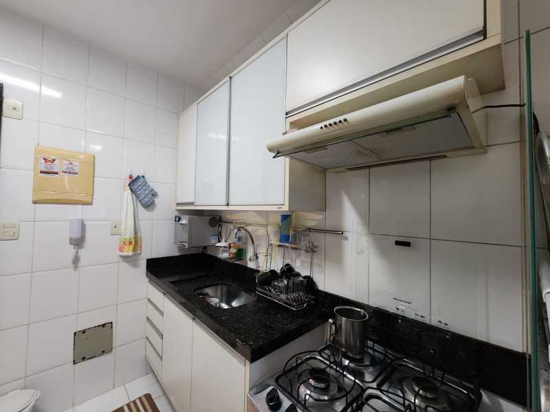 Apartamento à venda com 3 quartos, 77m² - Foto 22