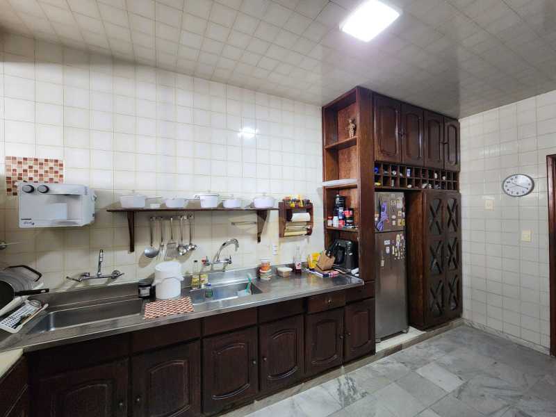 Apartamento, 4 quartos, 250 m² - Foto 22