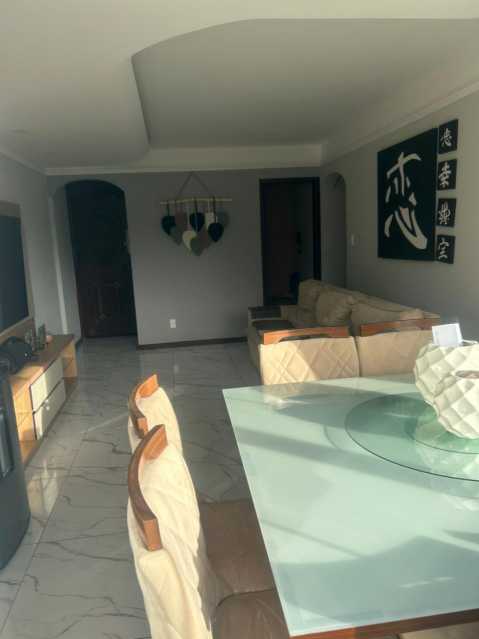 Apartamento à venda com 4 quartos, 105m² - Foto 4