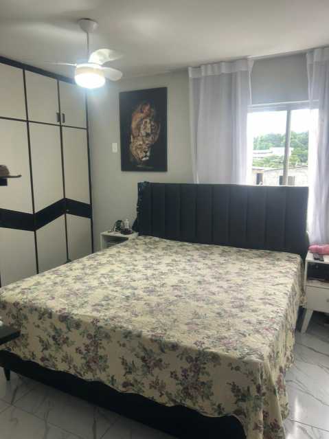Apartamento à venda com 4 quartos, 105m² - Foto 12