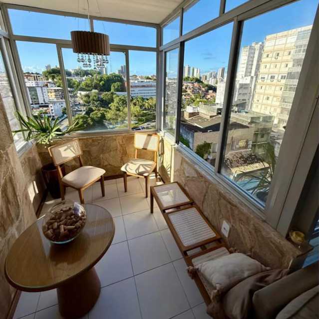 Apartamento à venda com 3 quartos, 240m² - Foto 5
